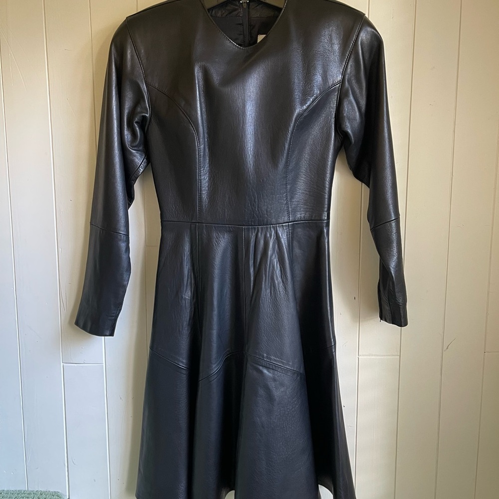 Bagatelle by Margaret Godfrey sz 8 leather dress long sleeves round neck AAA
